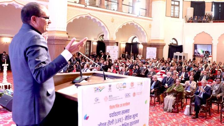 प्रकृति के साथ प्रगति हमारा मंत्र हो : मुख्यमंत्री श्री चौहान